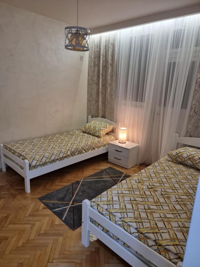 Clock Tower Lux Apartment Podgorica Exterior photo